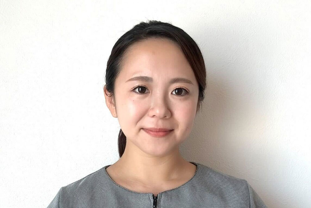 大向里紗